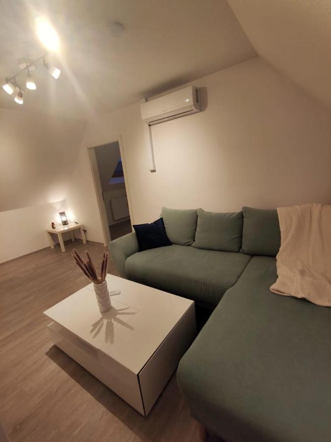 Dachgeschosswohnung Mit Klimaanlage In Bester Lage Menden Ngoại thất bức ảnh